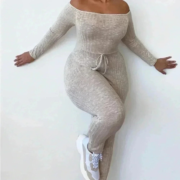 Pretty Little Thing Plus Oatmeal Rib Knitted Bardot Jumpsuit - Picture 2 of 8